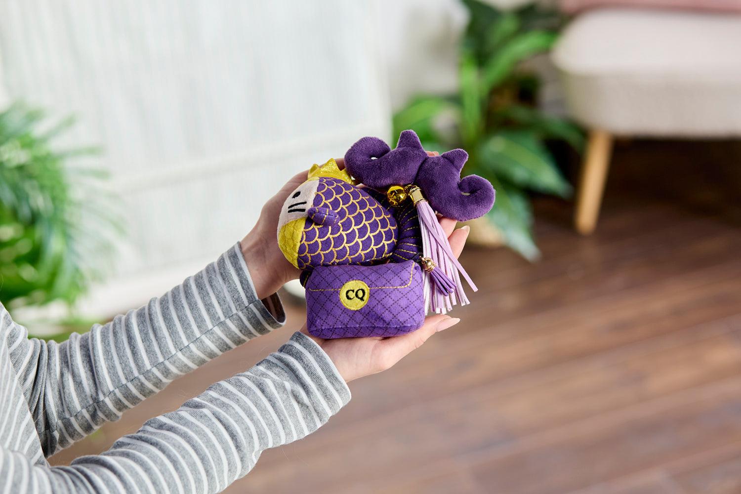 The Royal Heist - Luxury Gifts for cat lovers - 3 Catnip Toys plus Royal Elixir Catnip Spray 50ml.